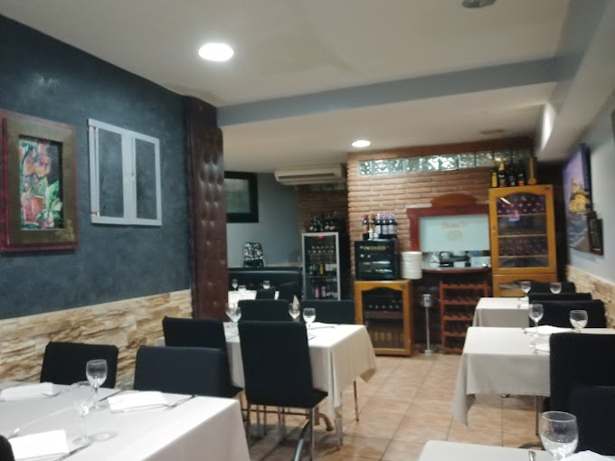 Interior del restaurante Sami's
